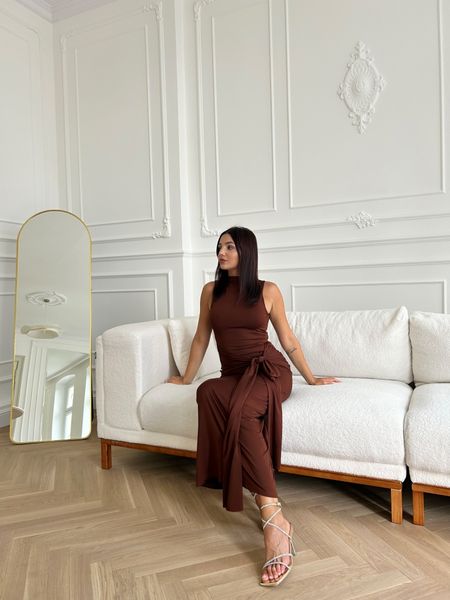 Brązowa wiązana Maxi 